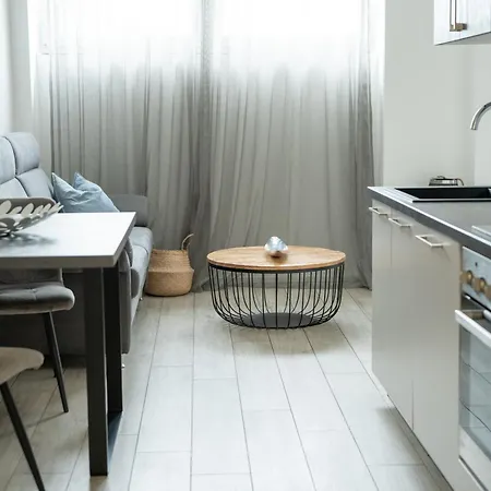 Prime Park Apartment